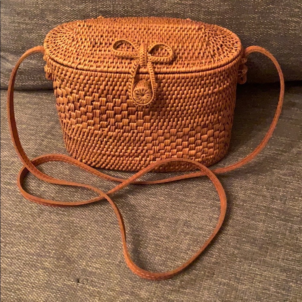 Bamboo straw bag